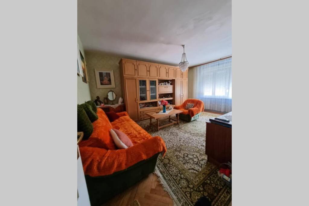 Apartment Madona Sibenik Bagian luar foto