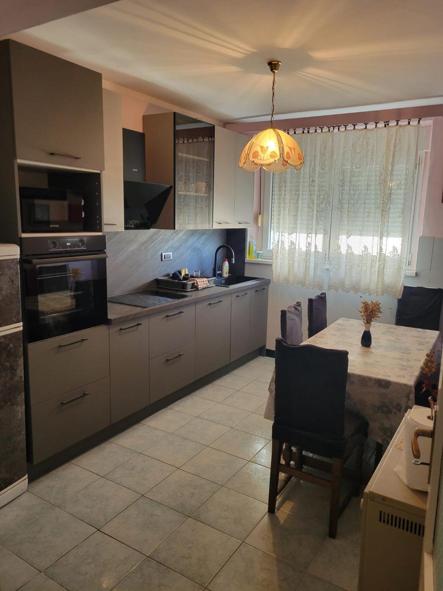 Apartment Madona Sibenik Bagian luar foto